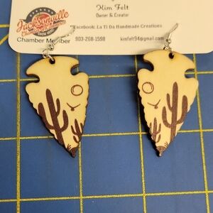 Westetn Cactus Arrowhead Wooden 1.5" Earrings
